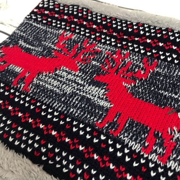 Warm Knitted Infinity Ring Scarf Lined with Fleece - Picture 4 of 8